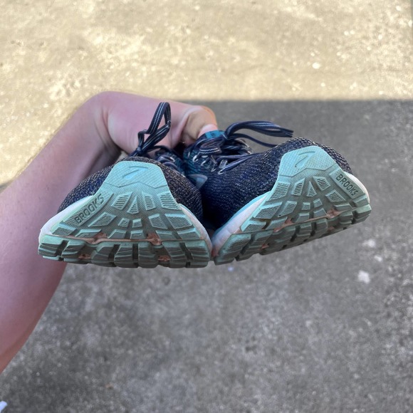 Brooks Ghost Running Shoes Women's 9 - Picture 5 of 8